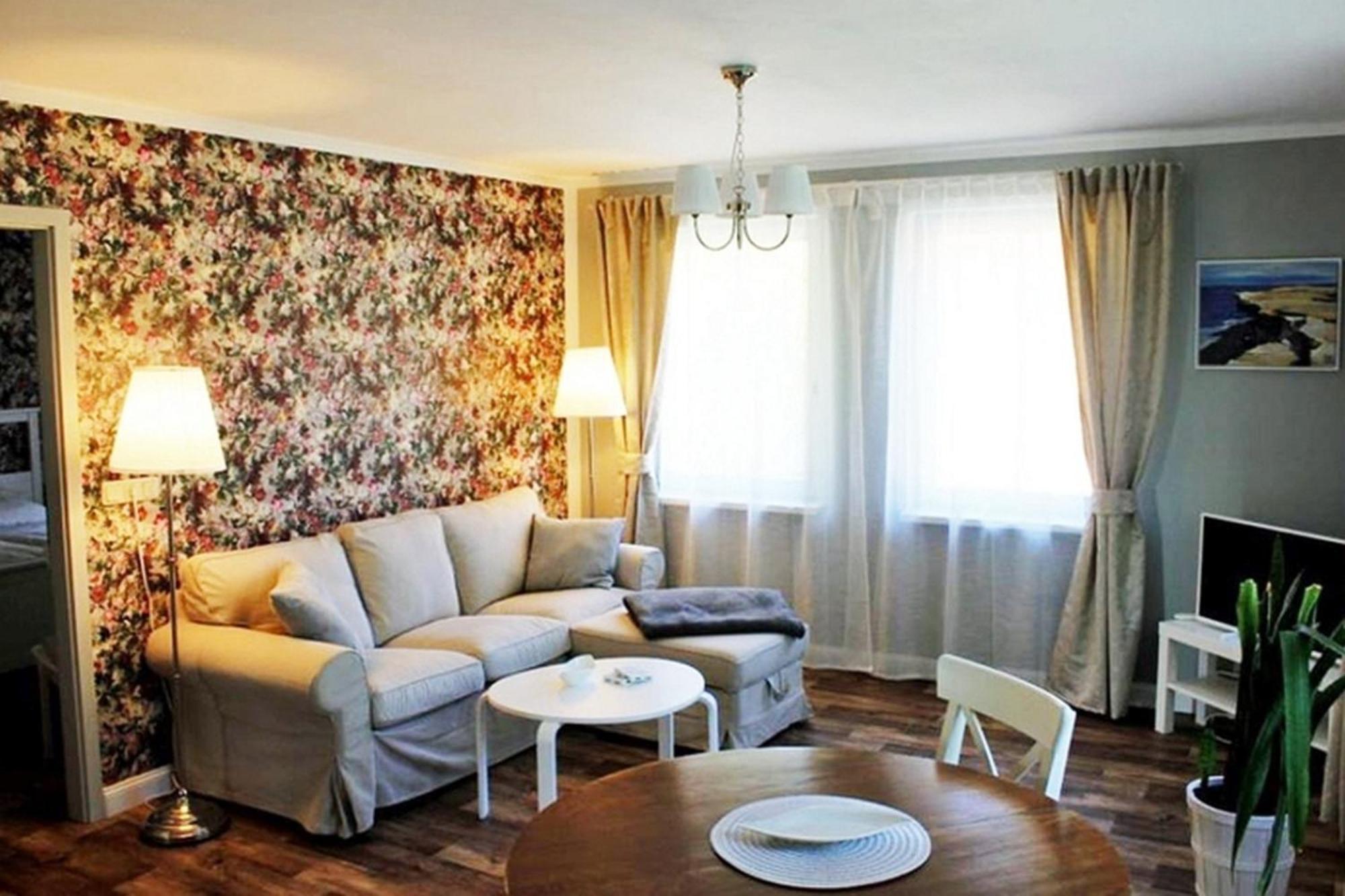 Ferienwohnung Irisgarten Am Pfarrgarten Starkow Velgast Kültér fotó